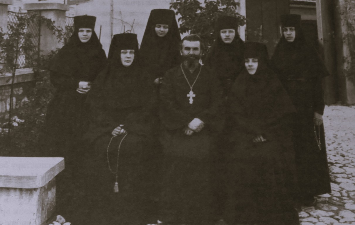 Фотографија из галерије Манастира Кувеждин, 24